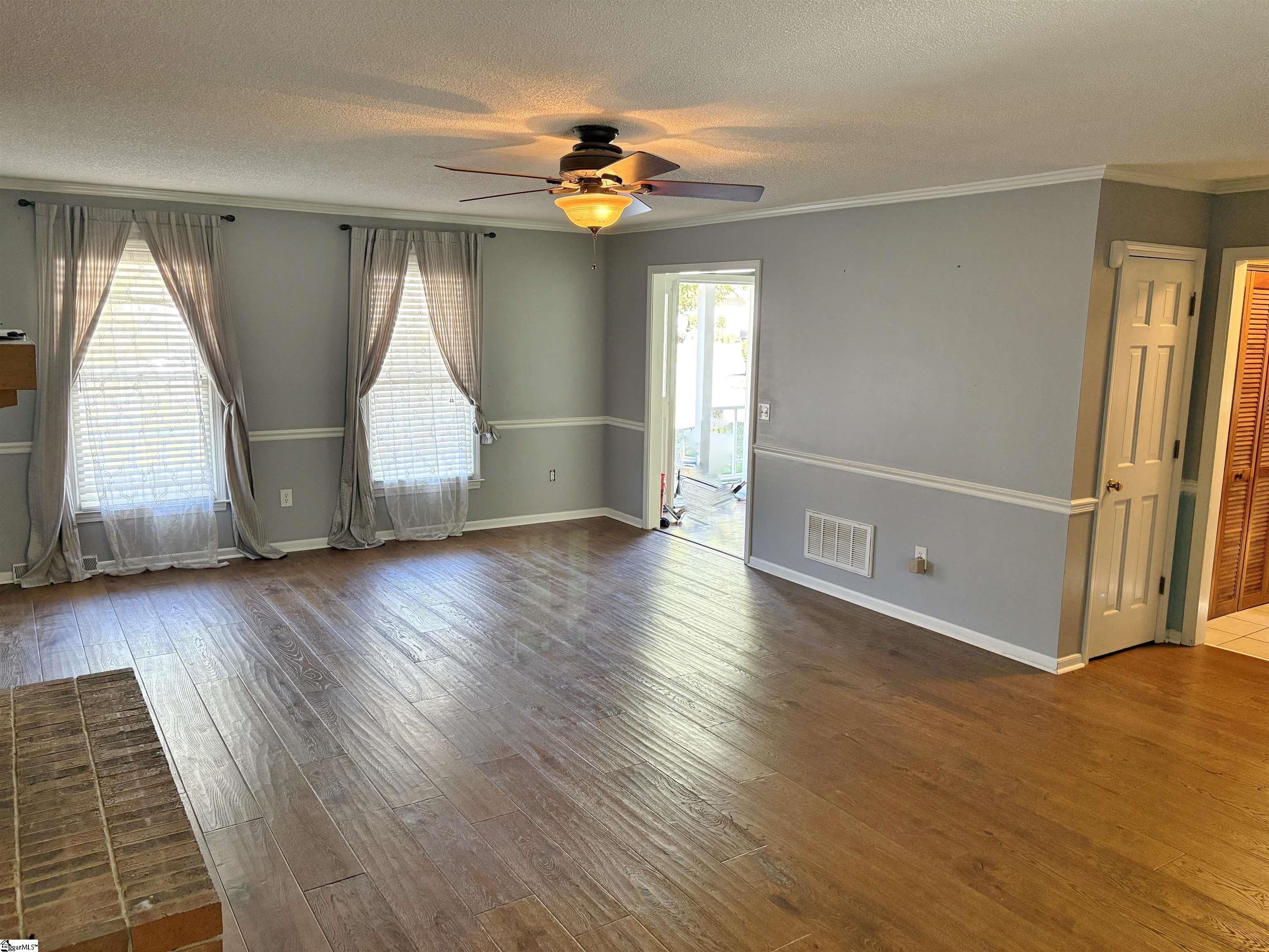 411 Spring Meadow Road Simpsonville, SC 29680 - Photo 9 of 46 Gallery Image 9