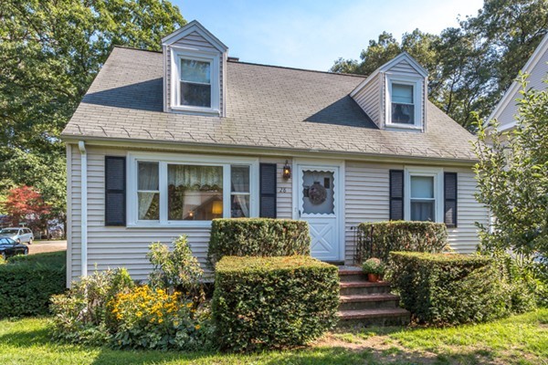 28 Homestead Street Lexington, MA 02421 - Photo 2 of 30 Gallery Image 2