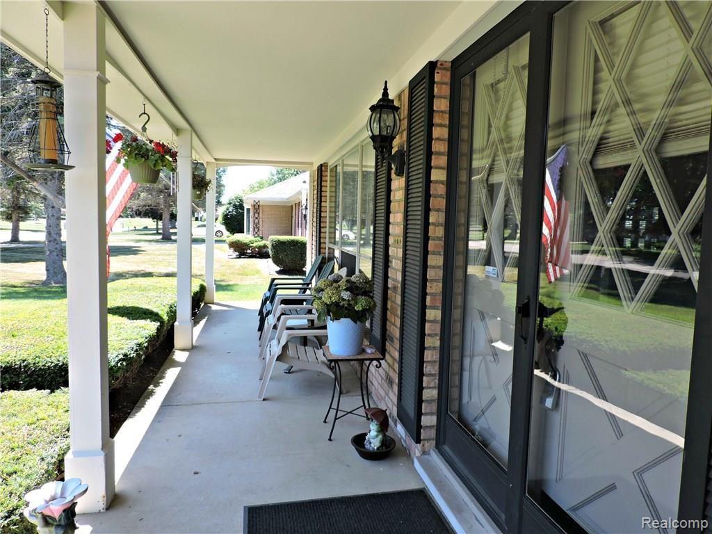 1456 Kennebec Road Grand Blanc, MI 48439 - Photo 8 of 56 8.JPG