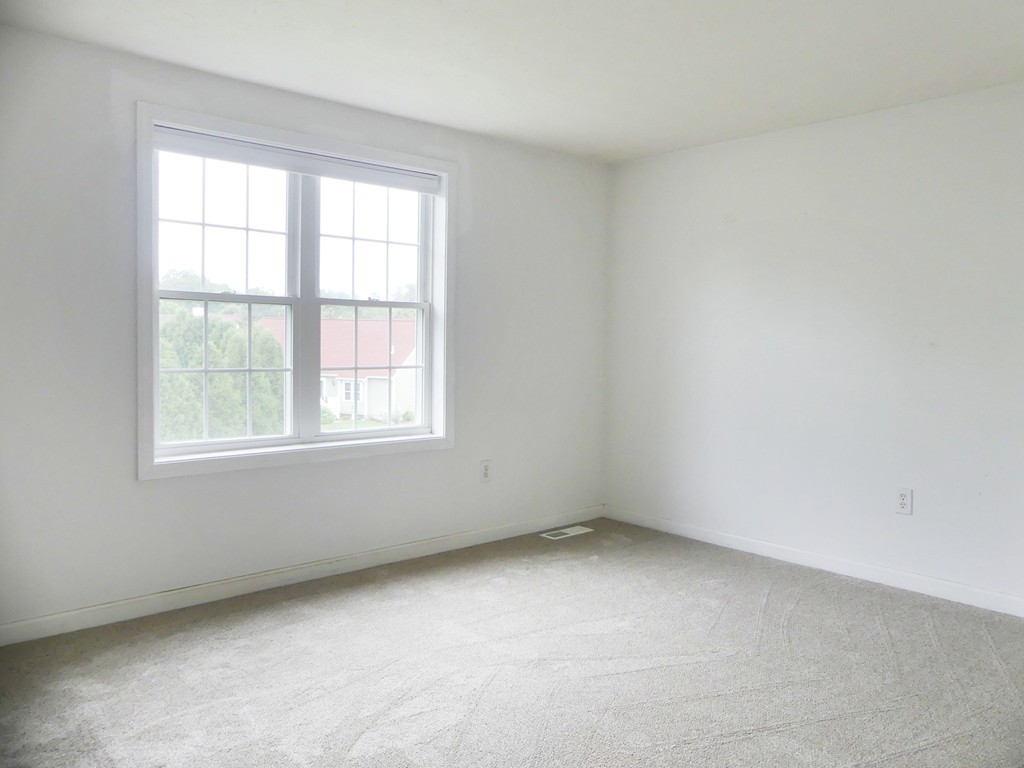 2 Thresher Road, Unit 2 Nashua, NH 03063 - Photo 19 of 24 Gallery Image 19