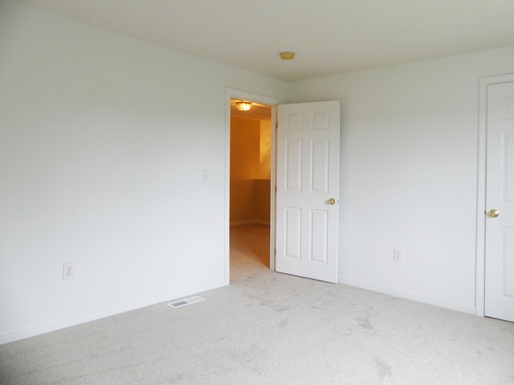 2 Thresher Road, Unit 2 Nashua, NH 03063 - Photo 20 of 24 Gallery Image 20