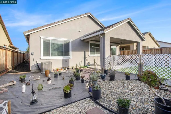 $424,900 | 2383 Front Porch Lane, Rio Vista, CA 94571
