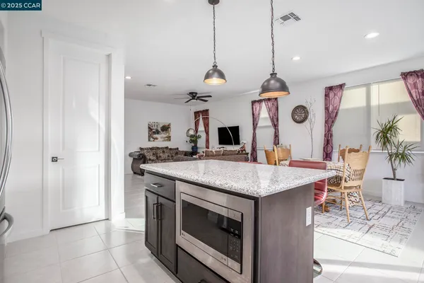$424,900 | 2383 Front Porch Lane, Rio Vista, CA 94571
