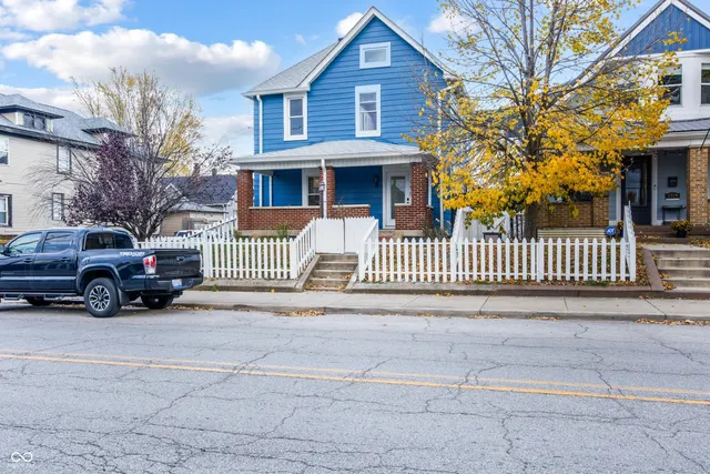 $299,000 | 1425 South East Street, Indianapolis, IN 46203