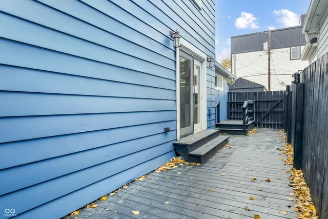 $299,000 | 1425 South East Street, Indianapolis, IN 46203