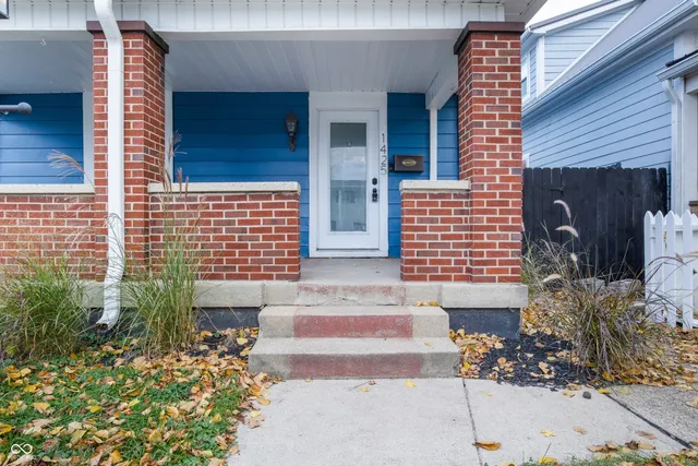$299,000 | 1425 South East Street, Indianapolis, IN 46203