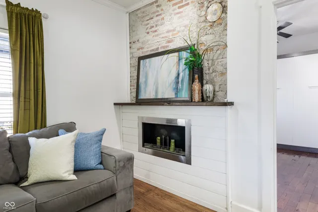 $299,000 | 1425 South East Street, Indianapolis, IN 46203