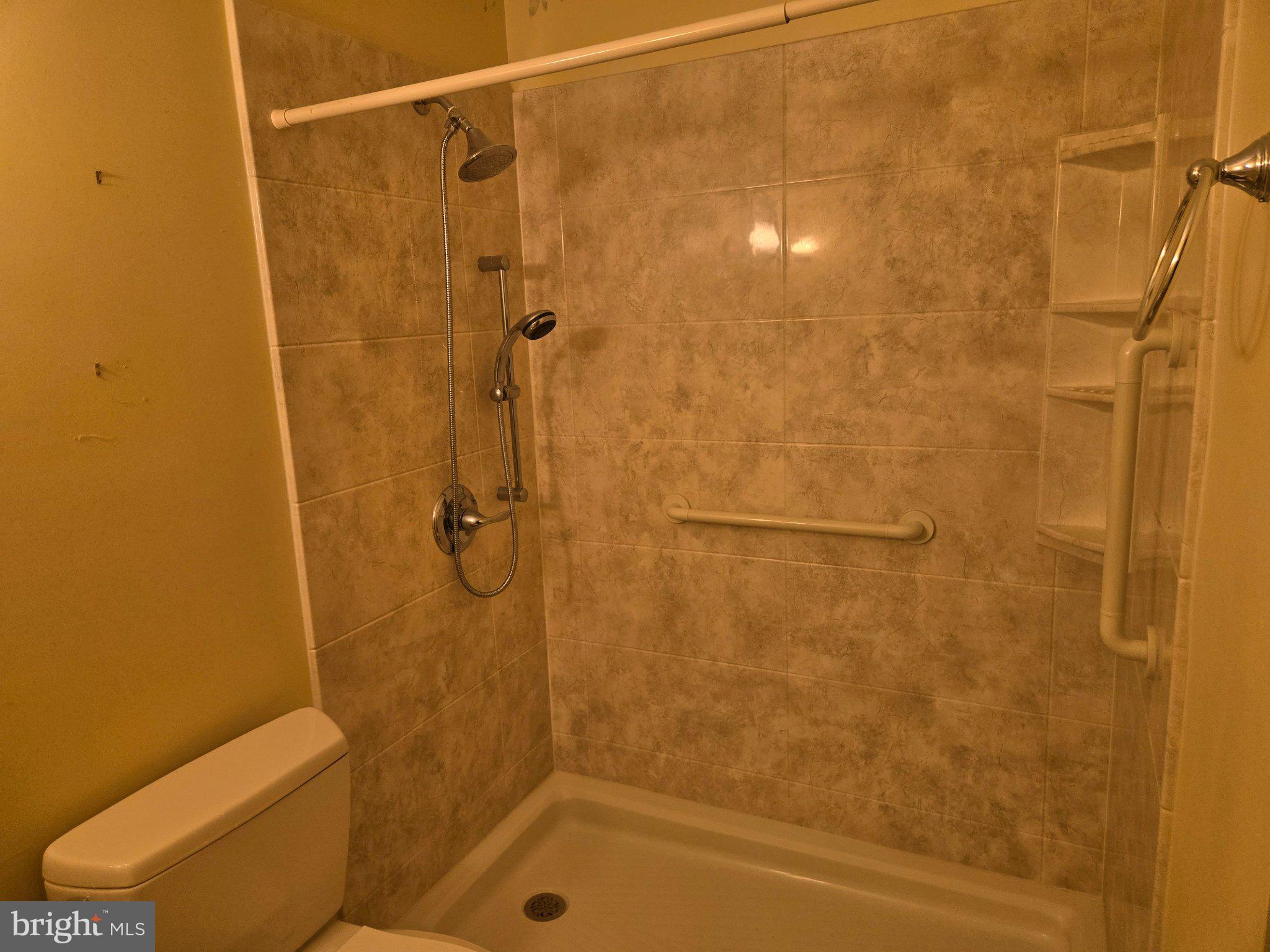 3005 Duncan Road White Hall, MD 21161 - Photo 19 of 50 Main Level - Bath