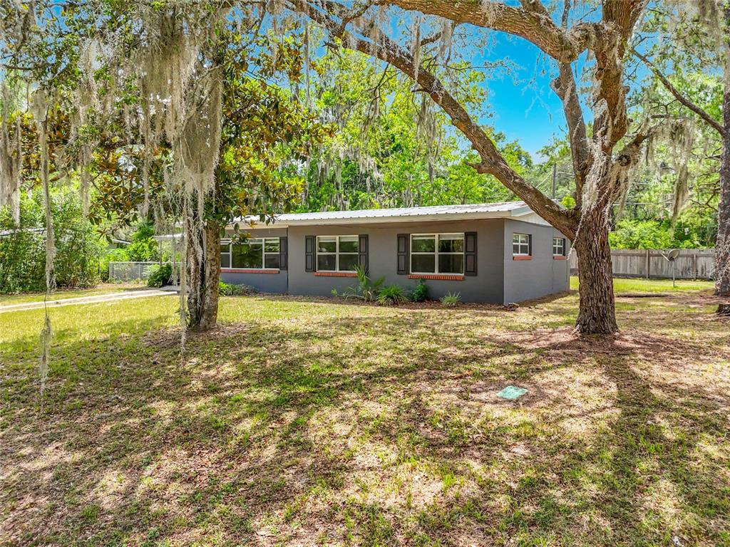 414 Northwest 36th Terrace Gainesville, FL 32607 - Photo 5 of 41