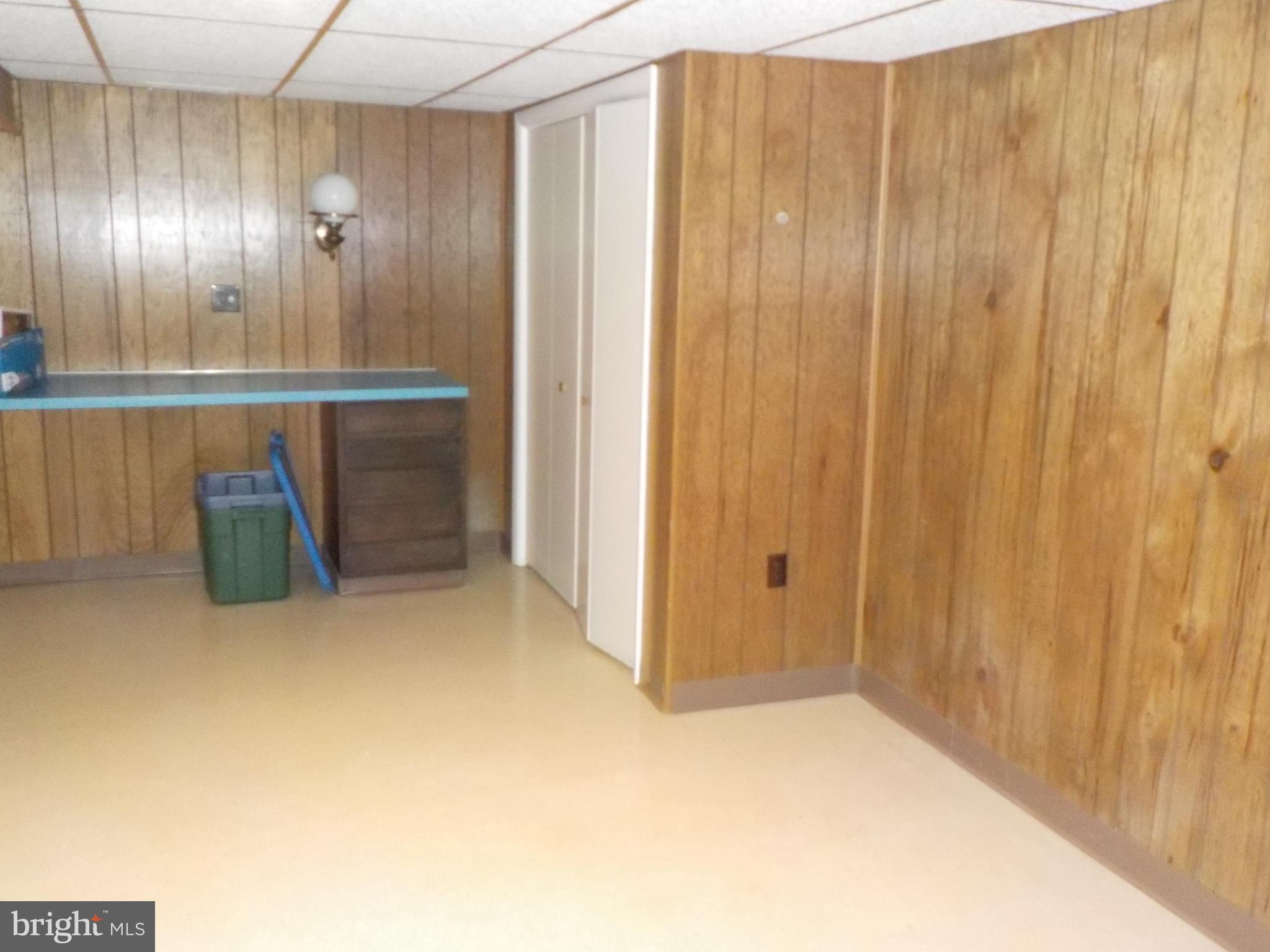2345 Hillcrest Road Quakertown, PA 18951 - Photo 17 of 20 Gallery Image 17