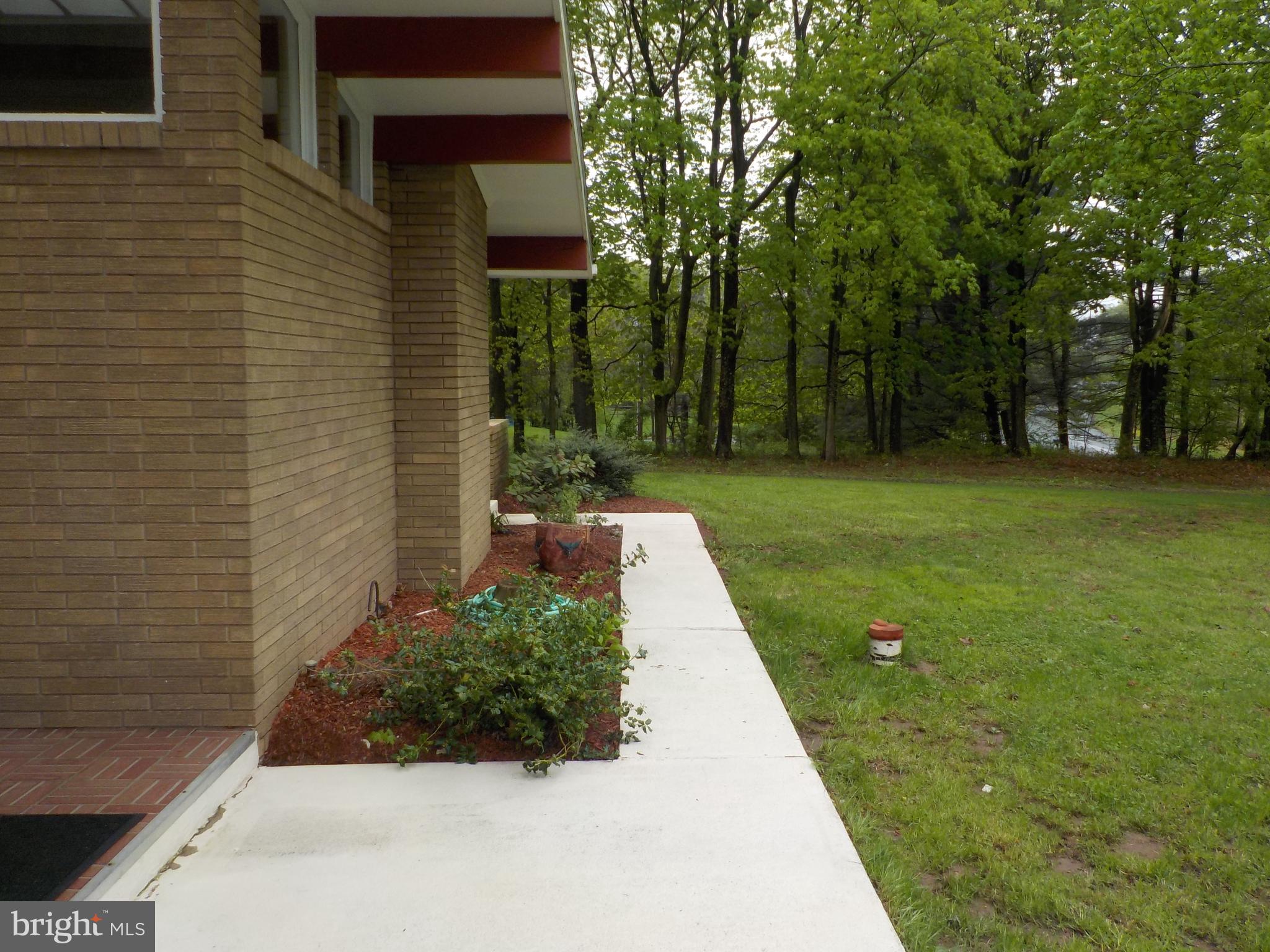 2345 Hillcrest Road Quakertown, PA 18951 - Photo 4 of 20 Gallery Image 4