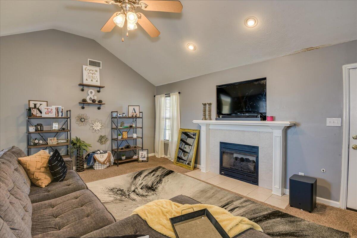 1385 Walton Loop Hephzibah, GA 30815 - Photo 11 of 38 11-111