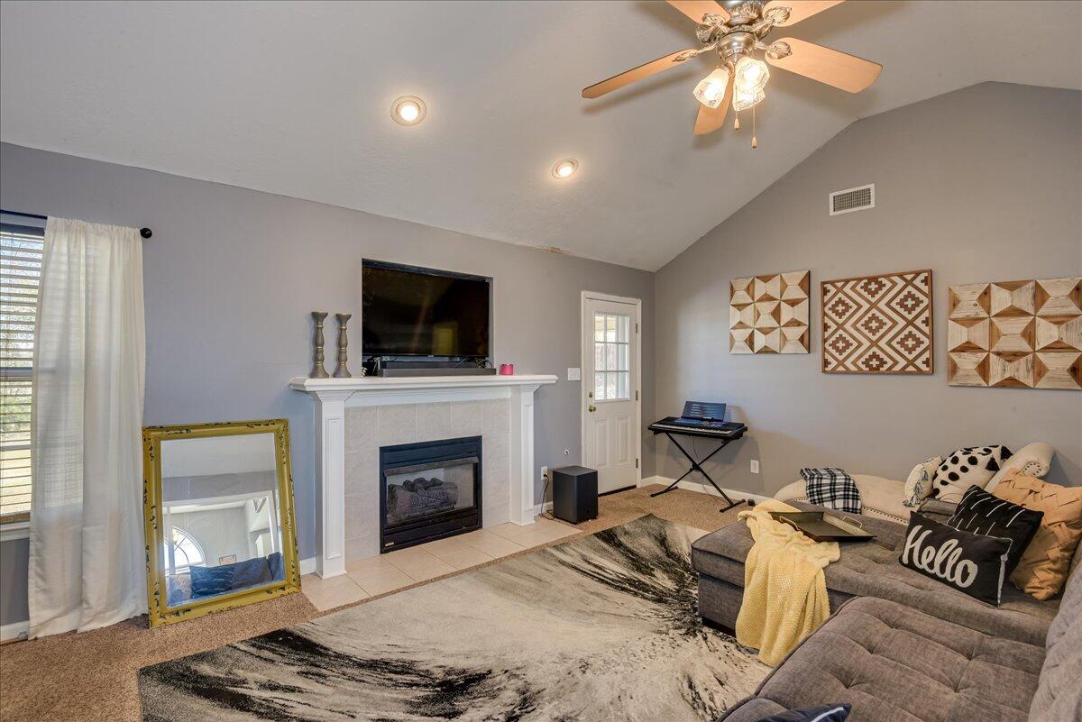 1385 Walton Loop Hephzibah, GA 30815 - Photo 10 of 38 10-110
