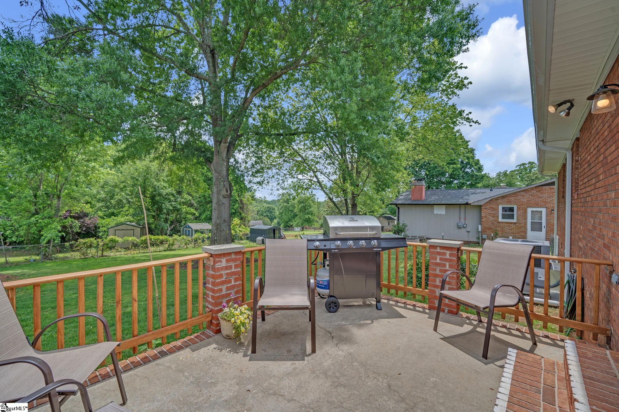 215 Edgewood Drive Mauldin, SC 29662 - Photo 22 of 32