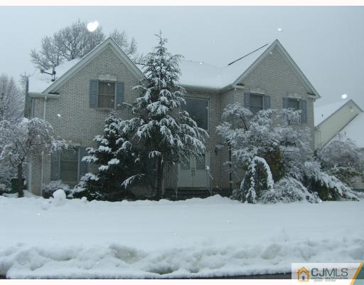 138 Edison Avenue Edison, NJ 08820 - Photo 1 of 10 Gallery Image 1