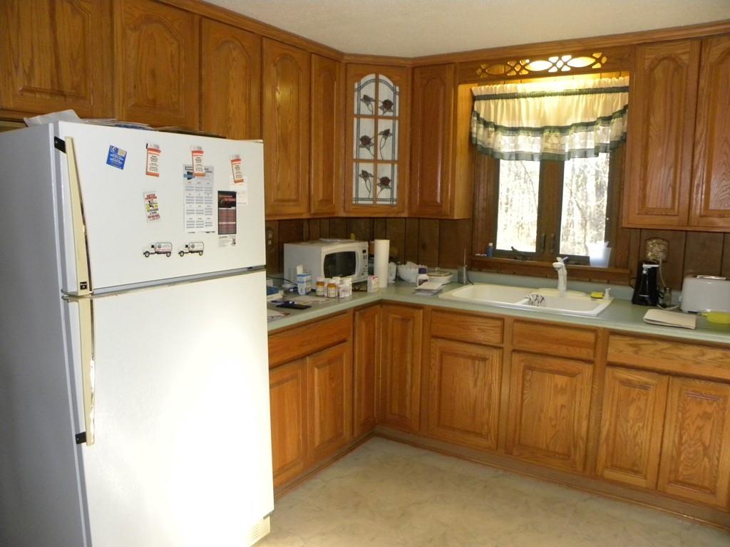24 J Davis Road Charlton, MA 01507 - Photo 11 of 28