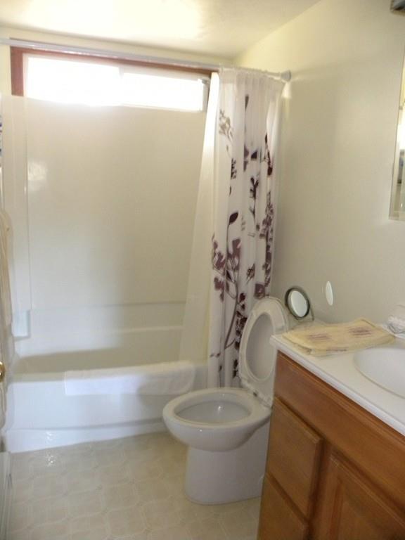 24 J Davis Road Charlton, MA 01507 - Photo 15 of 28