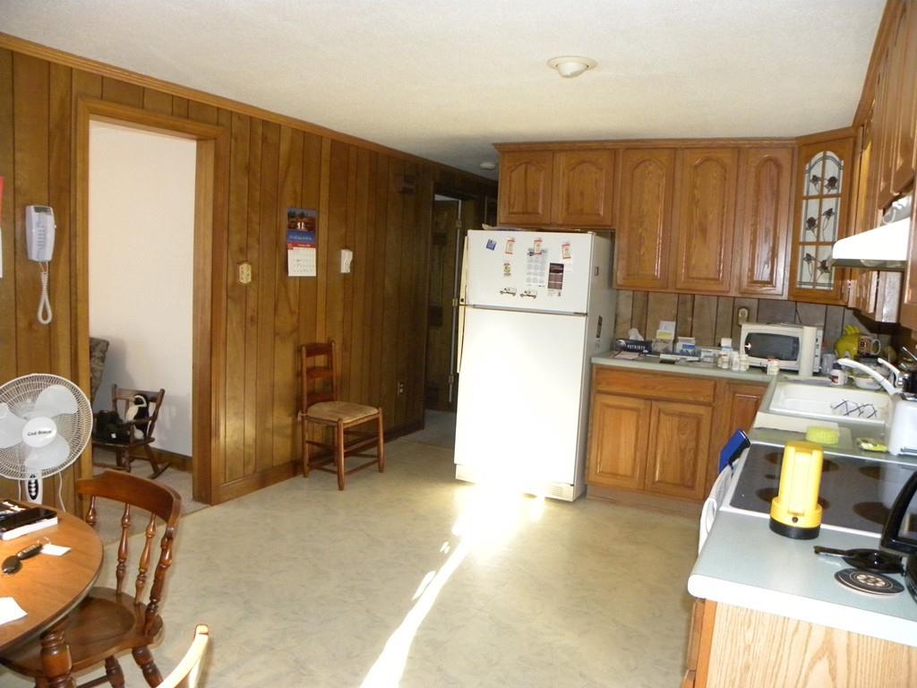 24 J Davis Road Charlton, MA 01507 - Photo 7 of 28
