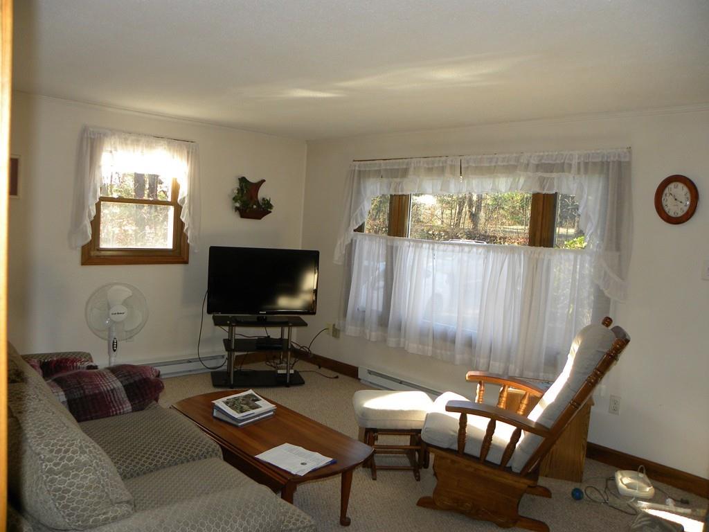 24 J Davis Road Charlton, MA 01507 - Photo 8 of 28