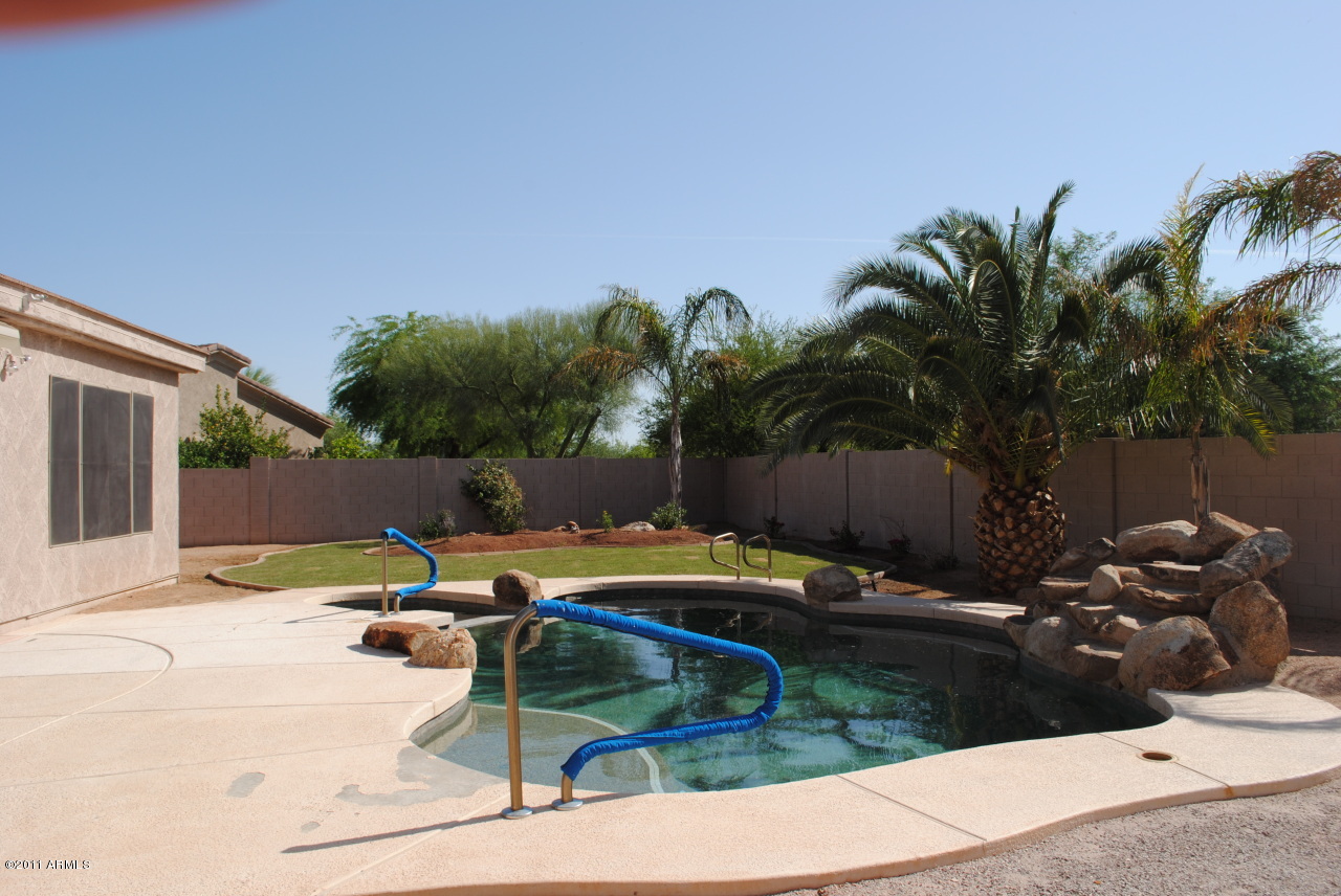 13315 West Coronado Road Goodyear, AZ 85395 - Photo 8 of 10 Private Pool