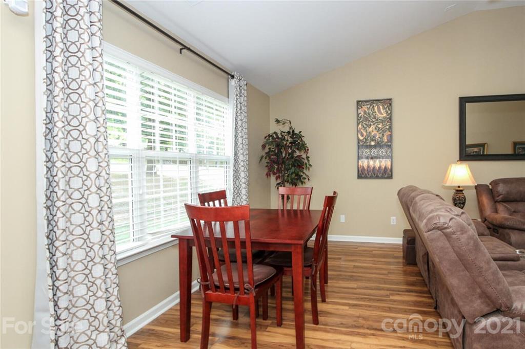 1394 Spring View Court Rock Hill, SC 29732 - Photo 9 of 23 Gallery Image 9