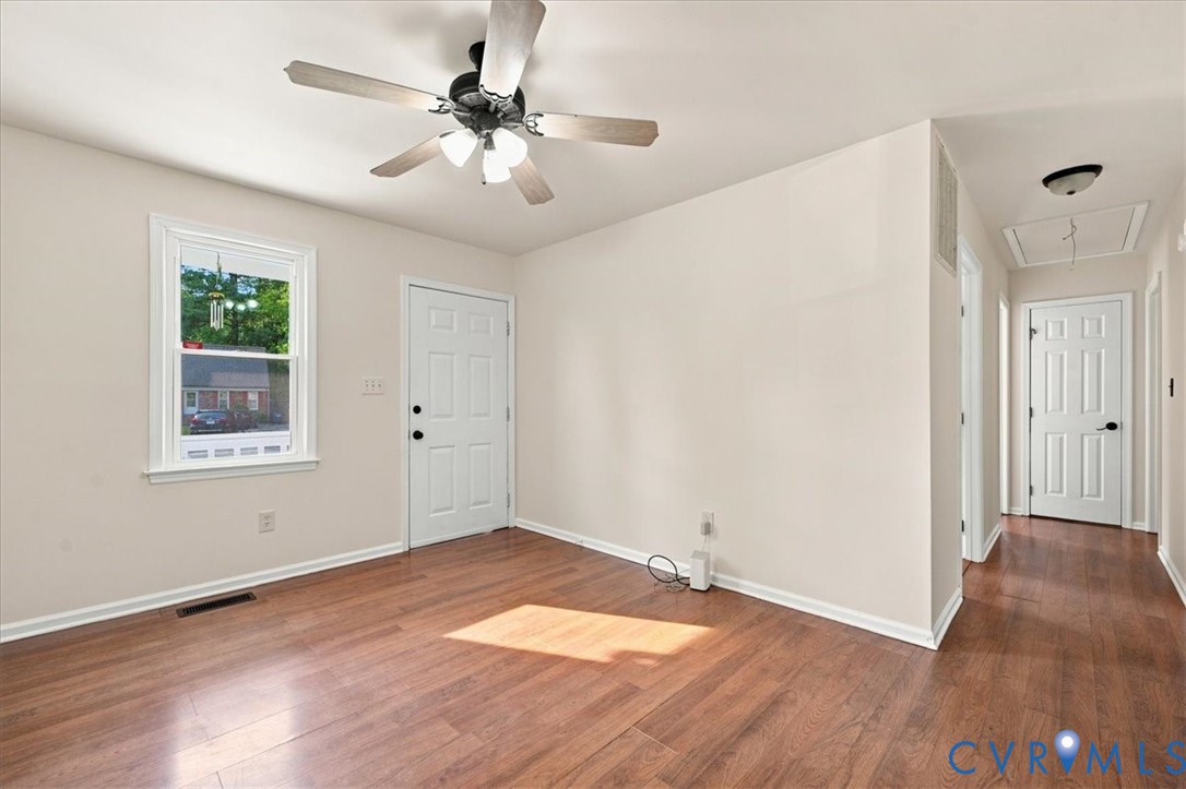 21103 Rabbit Run Petersburg, VA 23803 - Photo 6 of 27 Gallery Image 6