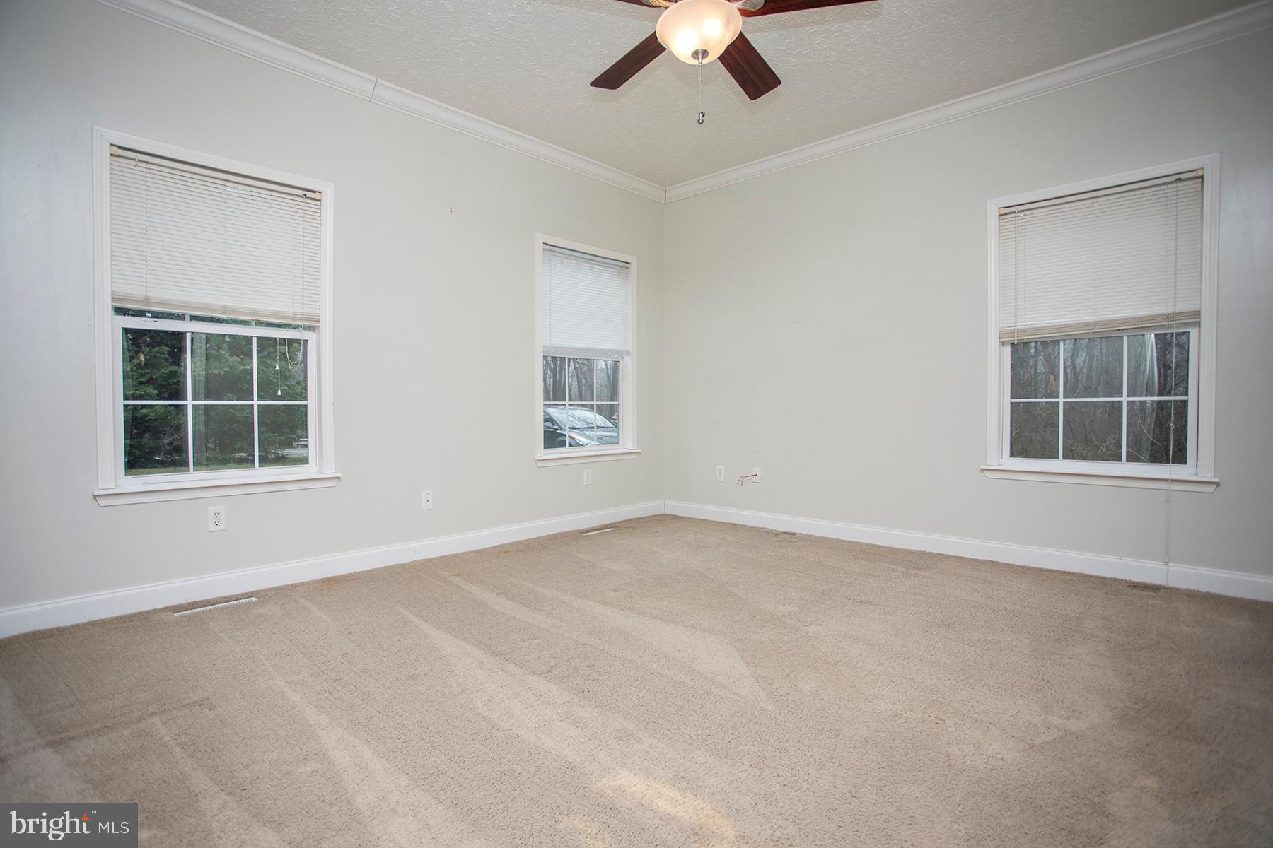 9371 Caledon Road King George, VA 22485 - Photo 11 of 28 Gallery Image 11