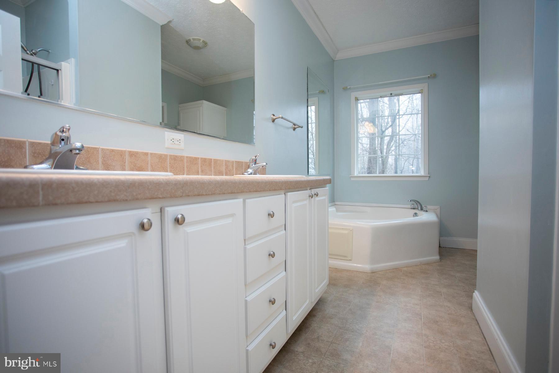 9371 Caledon Road King George, VA 22485 - Photo 15 of 28 Gallery Image 15