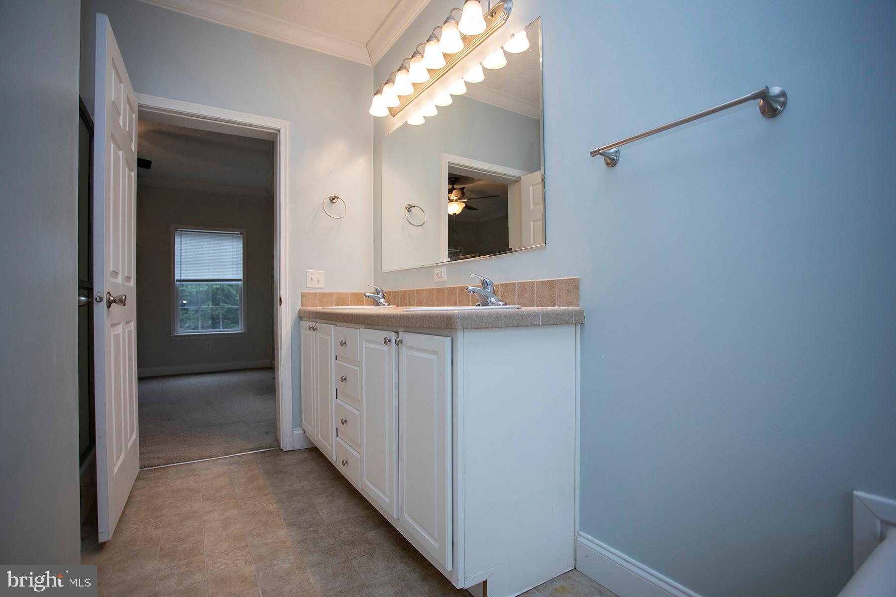 9371 Caledon Road King George, VA 22485 - Photo 17 of 28 Gallery Image 17