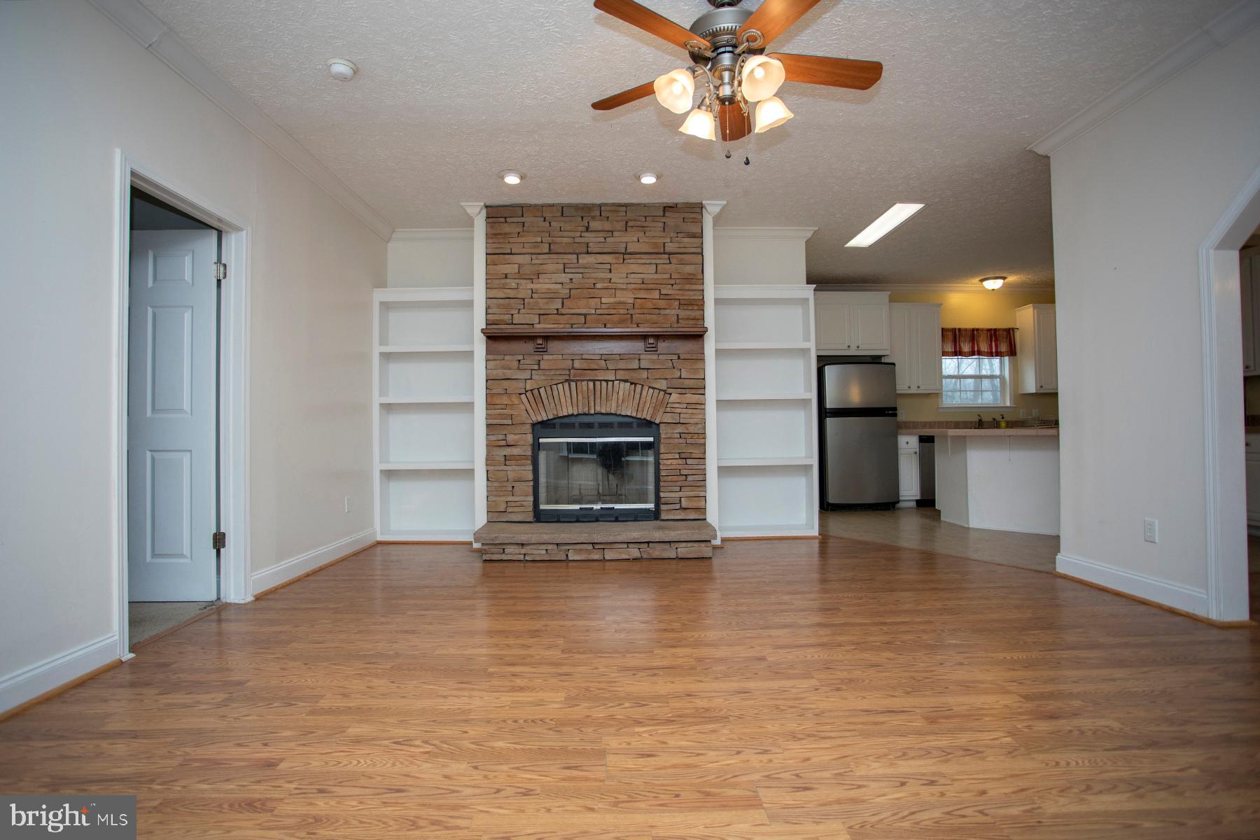 9371 Caledon Road King George, VA 22485 - Photo 4 of 28 Gallery Image 4