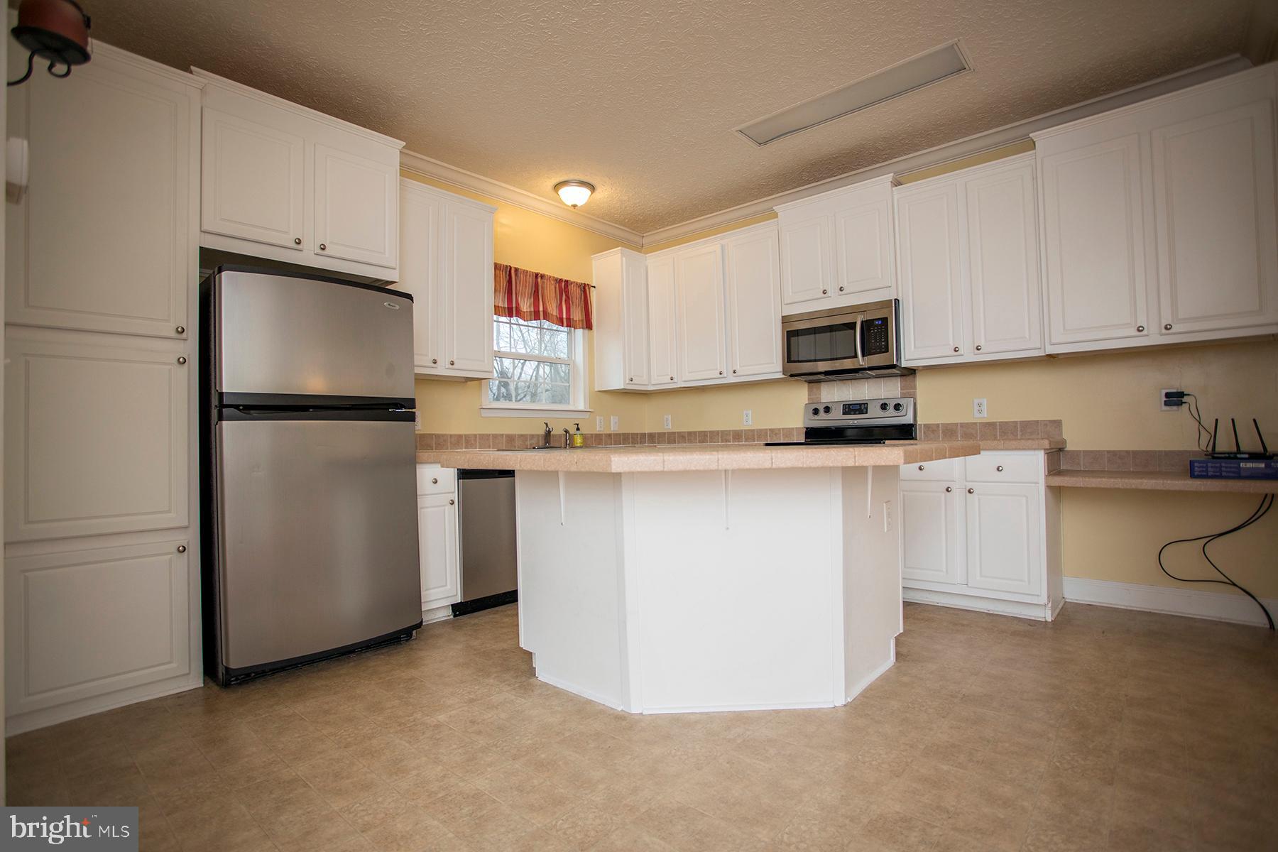 9371 Caledon Road King George, VA 22485 - Photo 8 of 28 Gallery Image 8