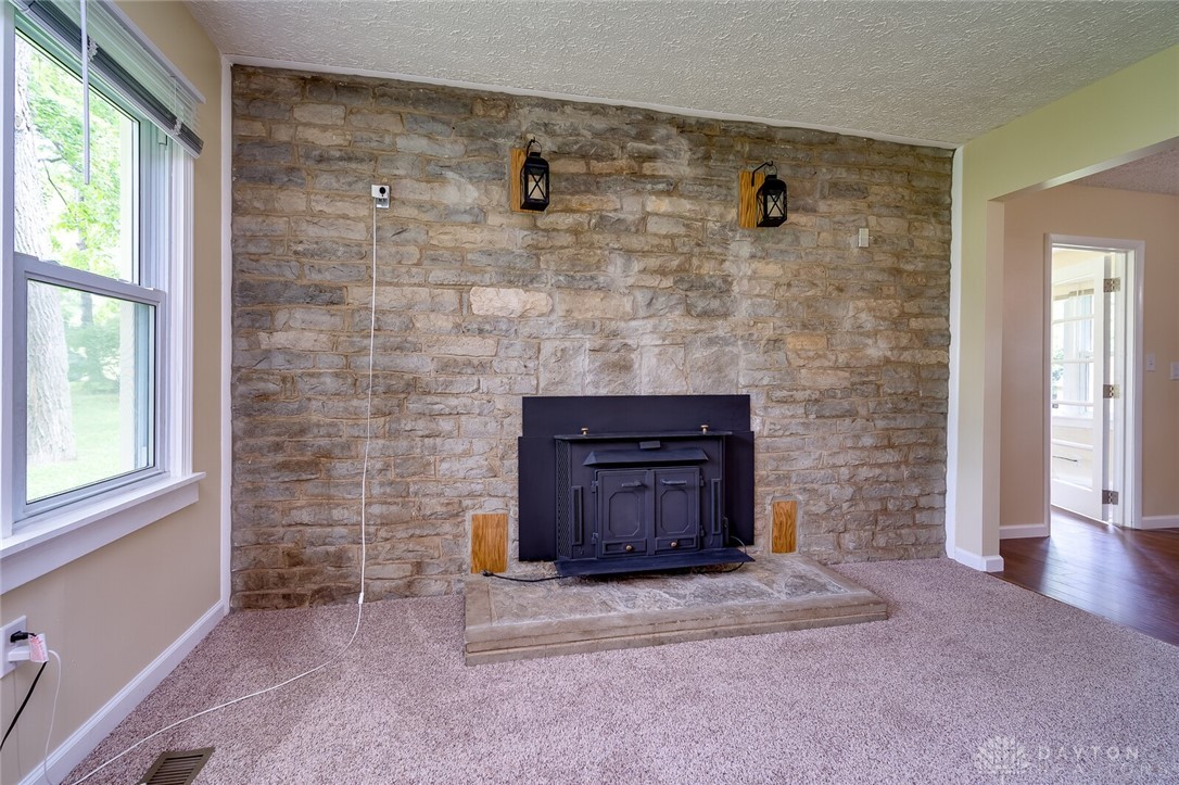 2883 Red Oak Road Dayton, OH 45432 - Photo 8 of 31 Gallery Image 8