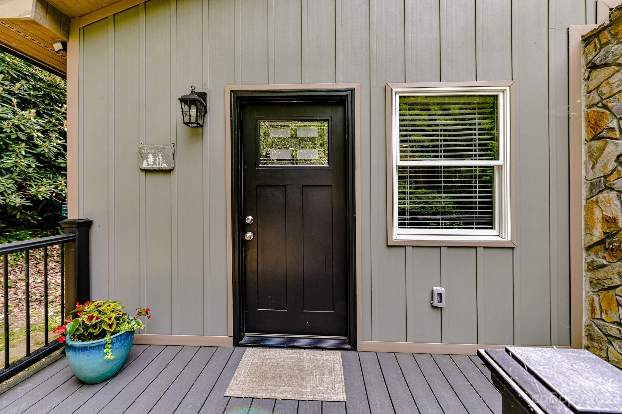 776 Niley Cook Road Blowing Rock, NC 28605 - Photo 5 of 35 Gallery Image 5