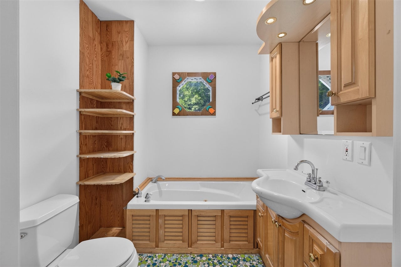 18600 Manitou Road Addison, MI 49220 - Photo 27 of 55 Gallery Image 27