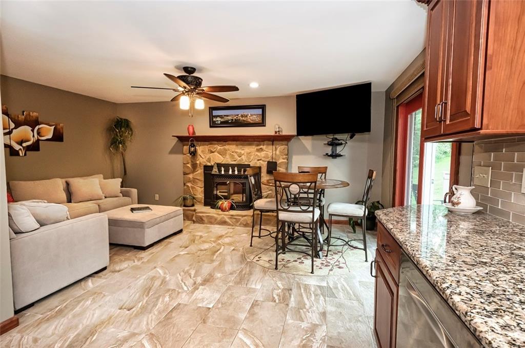 136 Thomas Road McMurray, PA 15317 - Photo 12 of 25