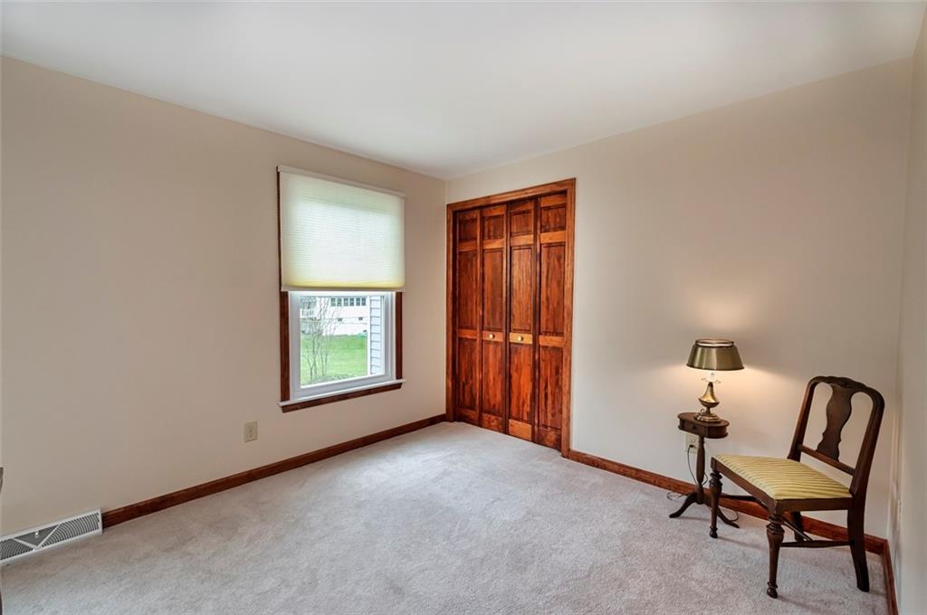 136 Thomas Road McMurray, PA 15317 - Photo 21 of 25