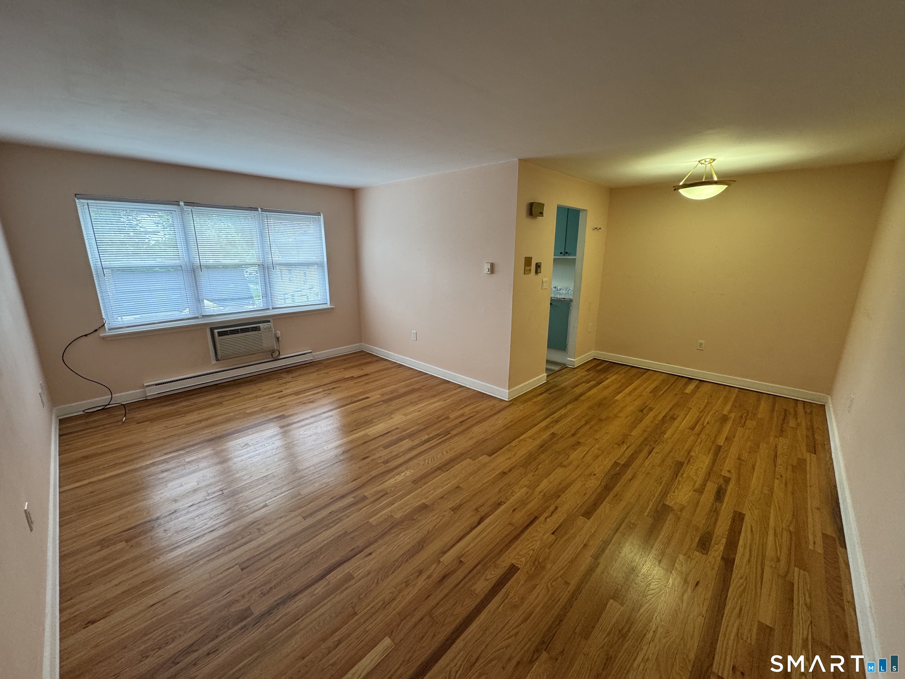 24 Merrill Street, Unit C1 Hartford, CT 06106 - Photo 4 of 14