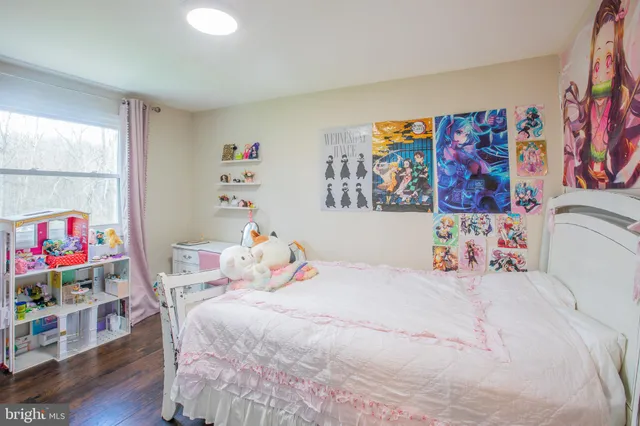 $734,900 | 16920 Glen Oak Court, Rockville, MD 20855