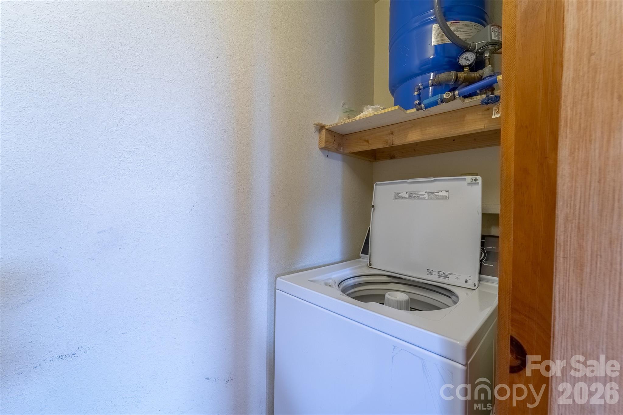 183 Ridge Place Bryson City, NC 28713 - Photo 26 of 44 a utility room with dryer and washer