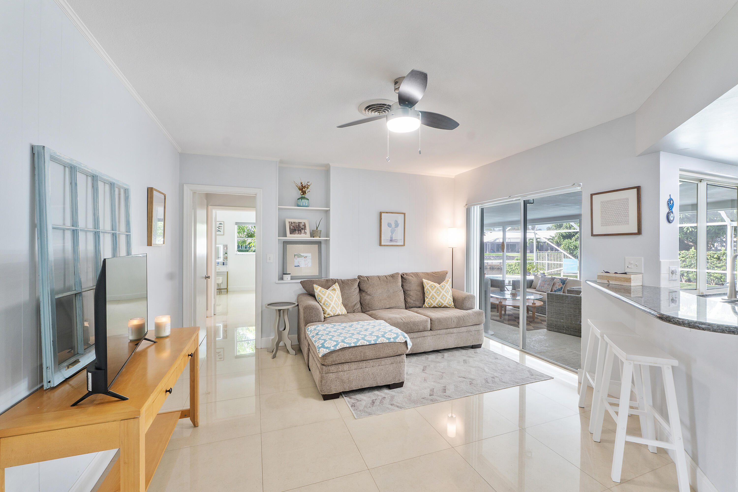 772 Apple Tree Lane Boca Raton, FL 33486 - Photo 17 of 39 772 Apple Tree Ln_016