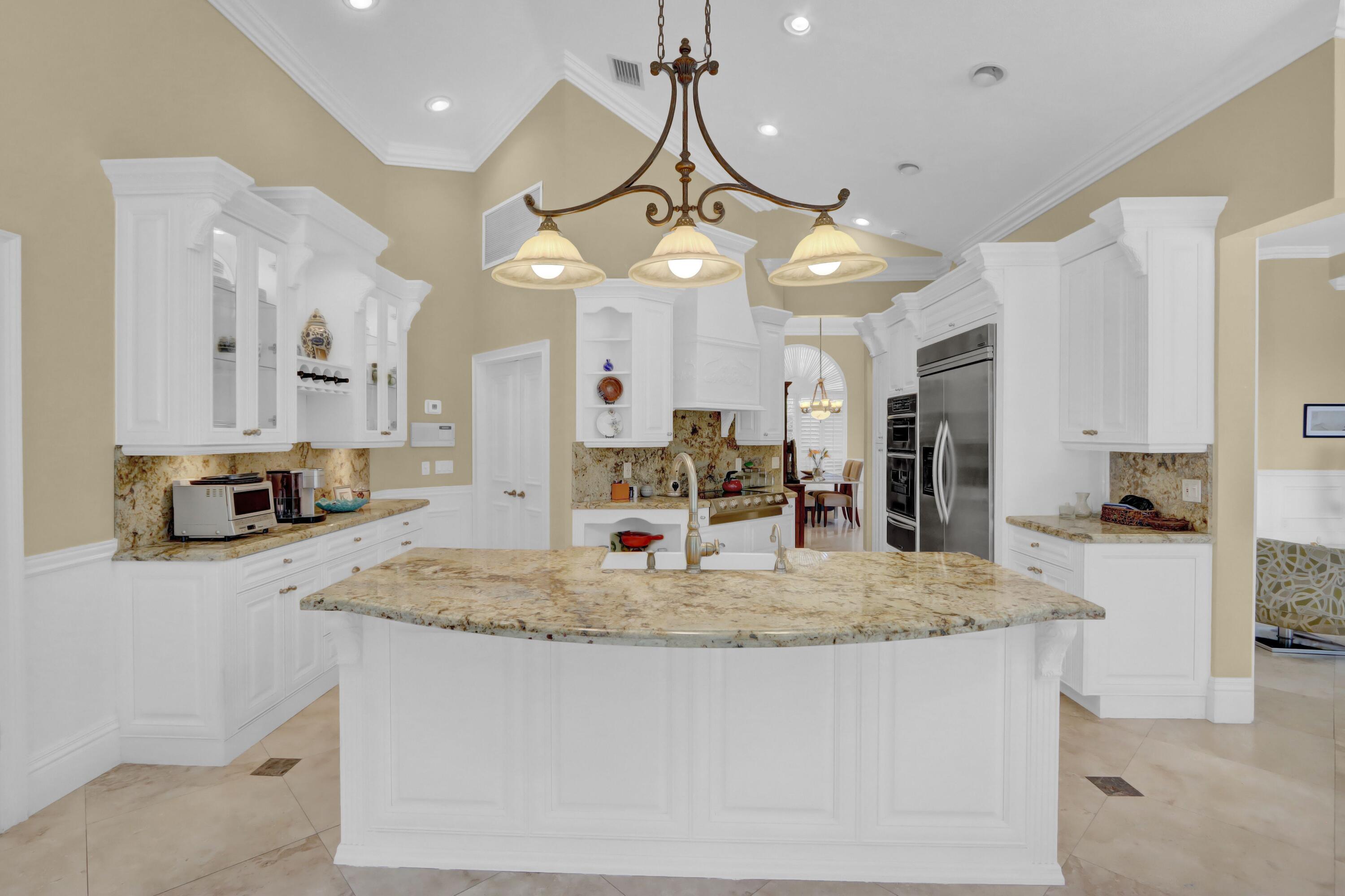 3278 St Annes Drive Boca Raton, FL 33496 - Photo 9 of 41 Kitchen - 1