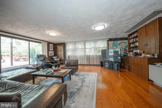 $1,100,000 | 323 Hidden River Road, Penn Valley, PA 19072