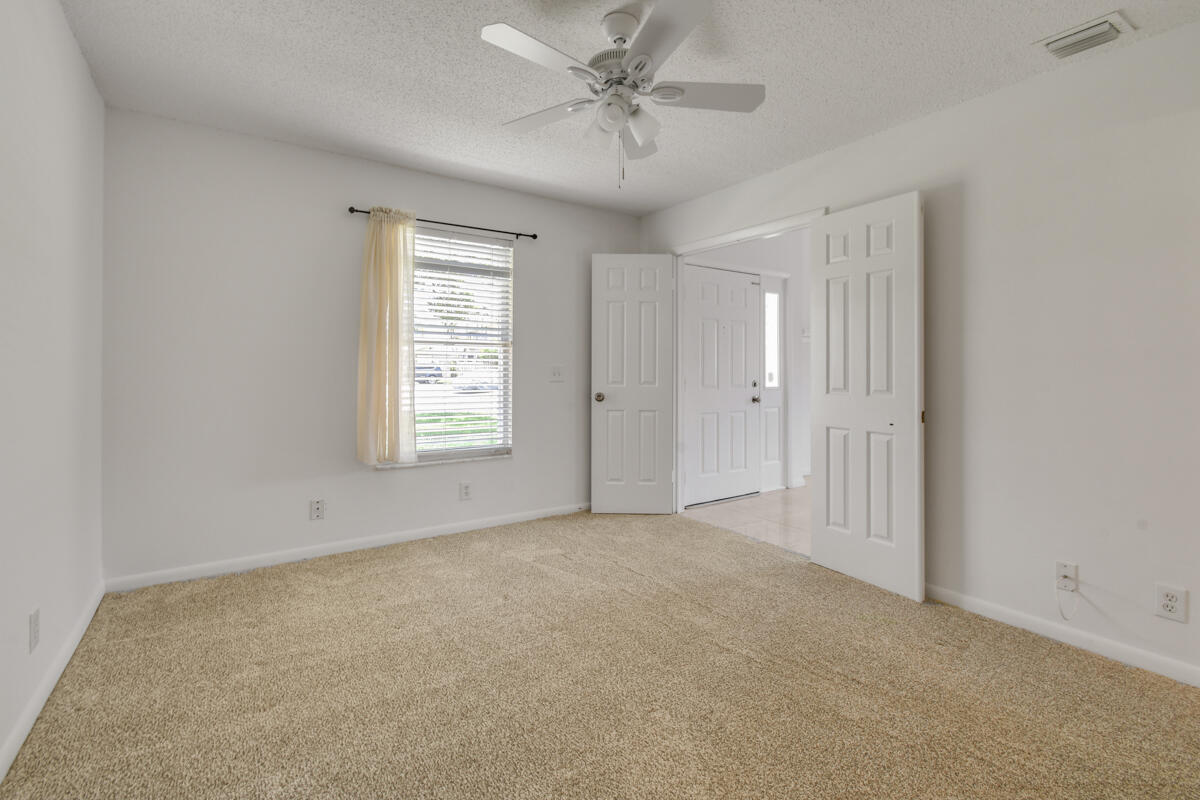 324 Maplecrest Circle Jupiter, FL 33458 - Photo 22 of 29 DSC_4094