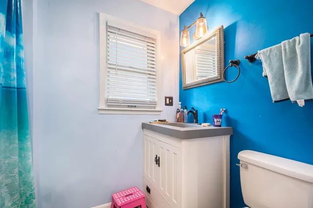 $360,000 | 24998 Lakeshore Drive, Dowagiac, MI 49047