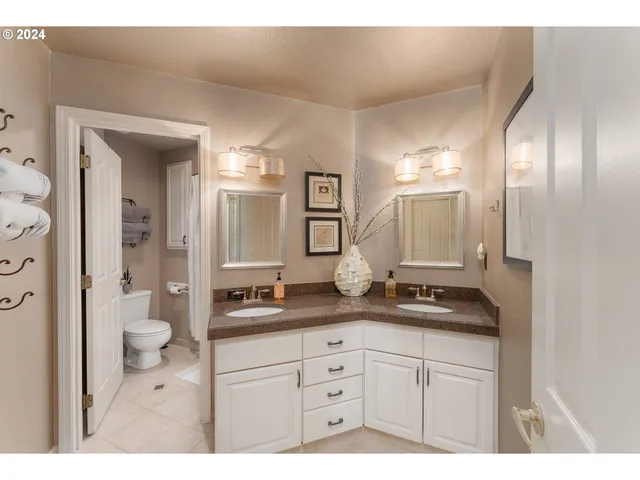 $1,399,000 | 317 Aker Drive, Myrtle Creek, OR 97457