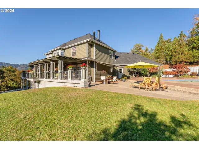 $1,399,000 | 317 Aker Drive, Myrtle Creek, OR 97457