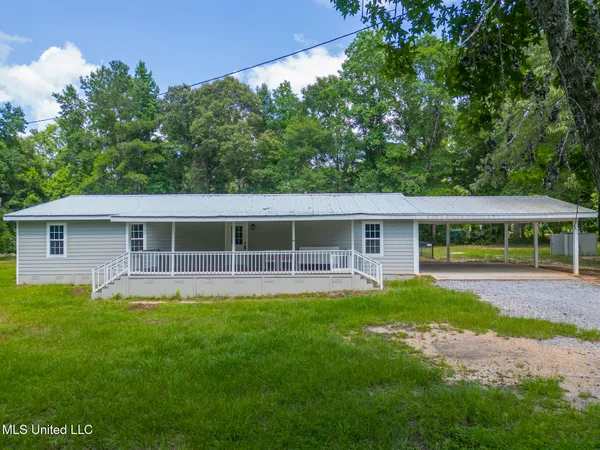 $220,000 | 1864 Old Highway 26, Perkinston, MS 39573