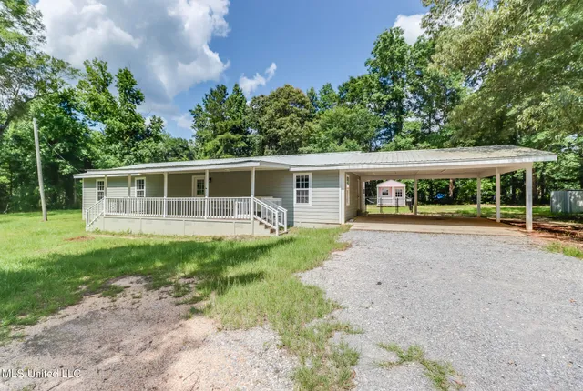 $220,000 | 1864 Old Highway 26, Perkinston, MS 39573