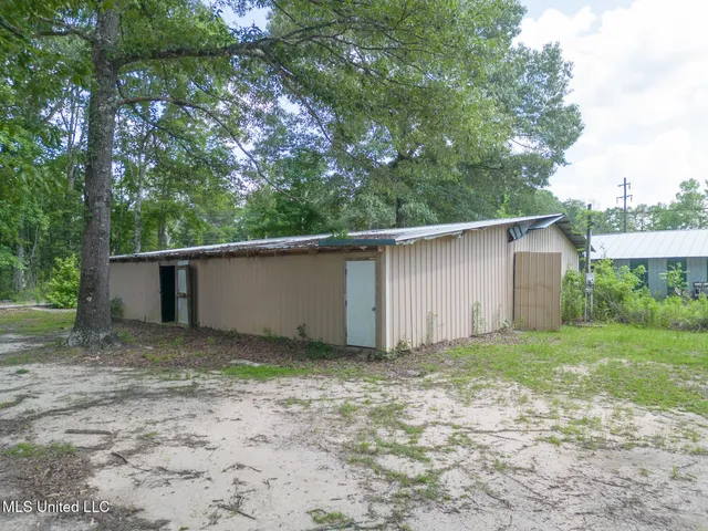 $220,000 | 1864 Old Highway 26, Perkinston, MS 39573