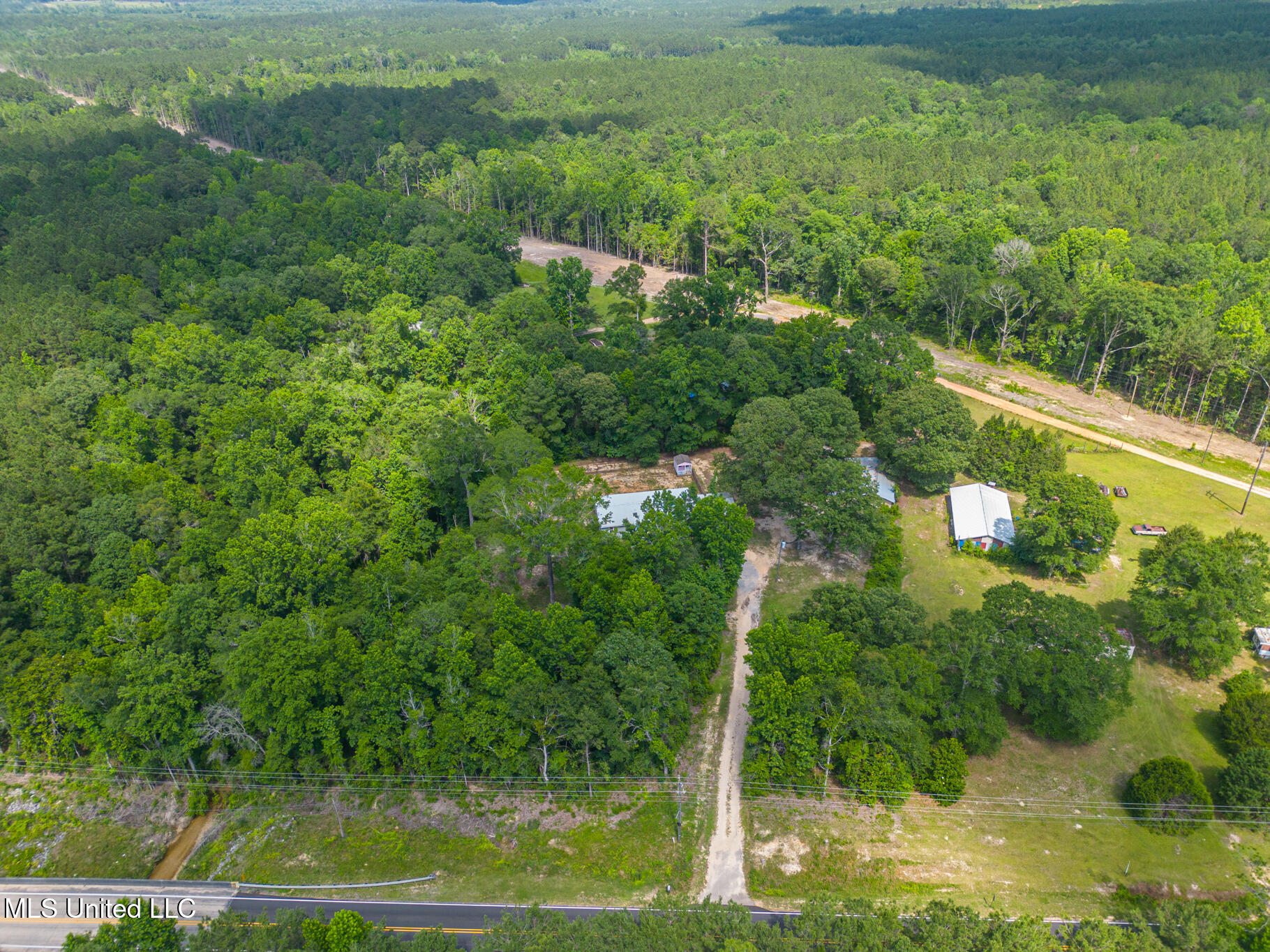 1864 Old Highway 26 Perkinston, MS 39573 - Photo 27 of 28 5B60308A-DC74-4BA5-B37D-3CBE029B9C90